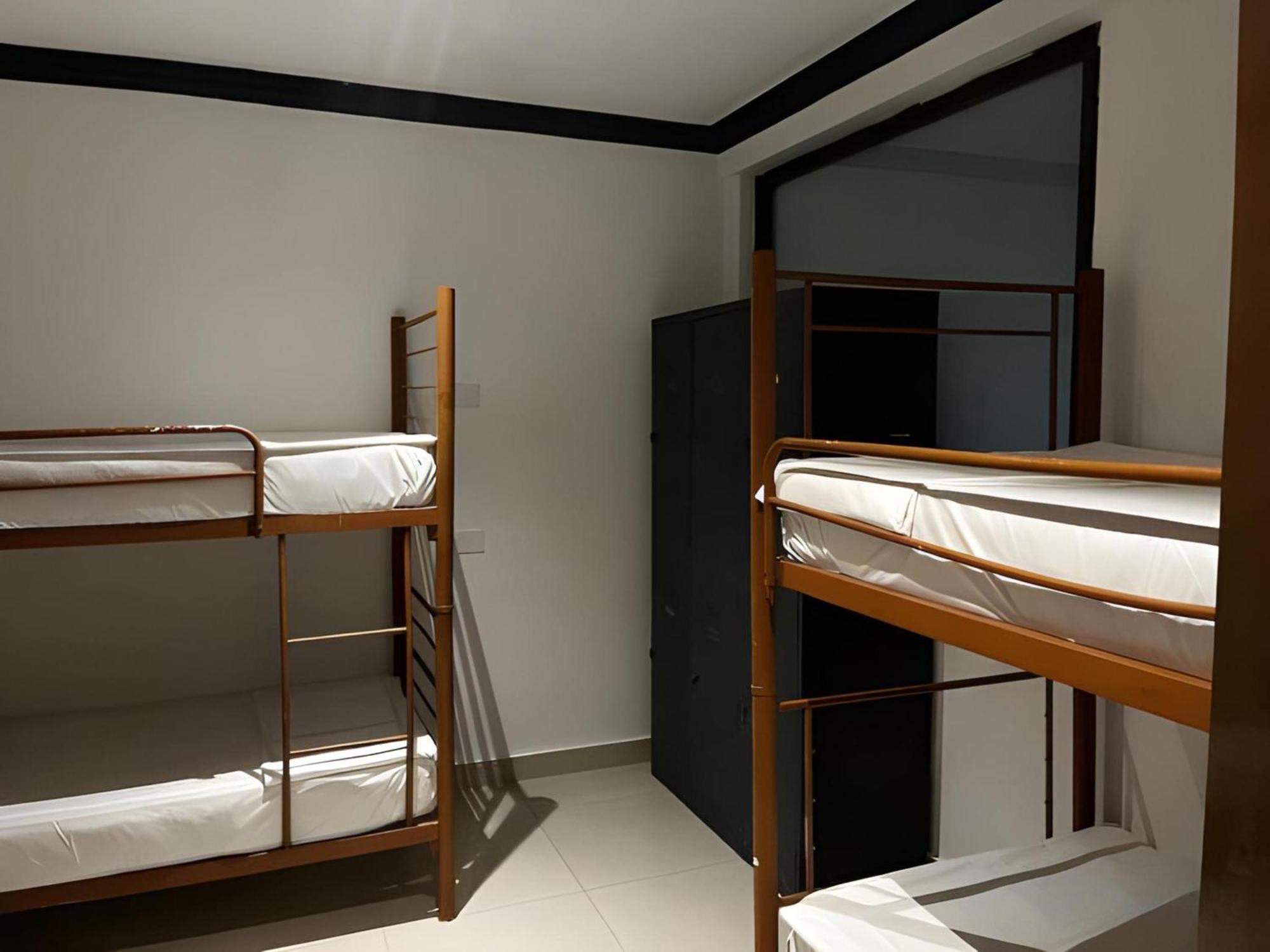 Senja Hostel Chinatown Kuala Lumpur Exterior photo